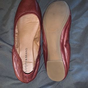 Lucky Brand Shoes - π€2/$22 Lucky Brand - Emmie Maroon Ballet Flat 6.5 Lucky Brand Shoes - π€2/$22 Lucky Brand - Emmie Maroon Ballet Flat 6.5